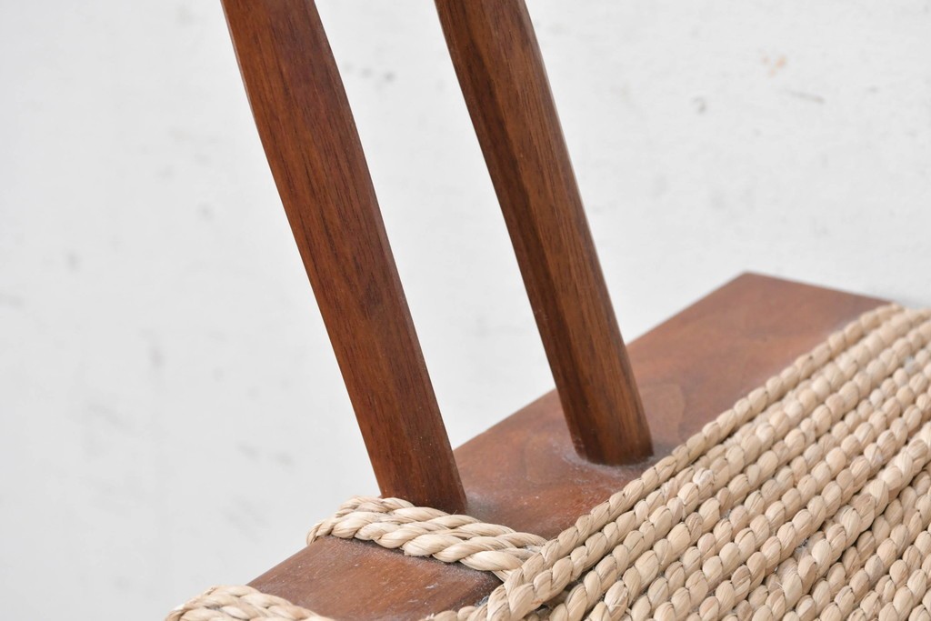中古　ジョージナカシマ(George Nakashima)　桜製作所　グラスシートチェア(GRASS SEATED CHAIR)　CN120　軽やかな佇まいが魅力のチェア　(R-091366)