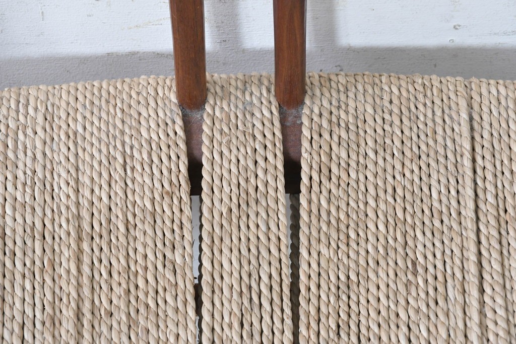 中古　ジョージナカシマ(George Nakashima)　桜製作所　グラスシートチェア(GRASS SEATED CHAIR)　CN120　軽やかな佇まいが魅力のチェア　(R-091366)