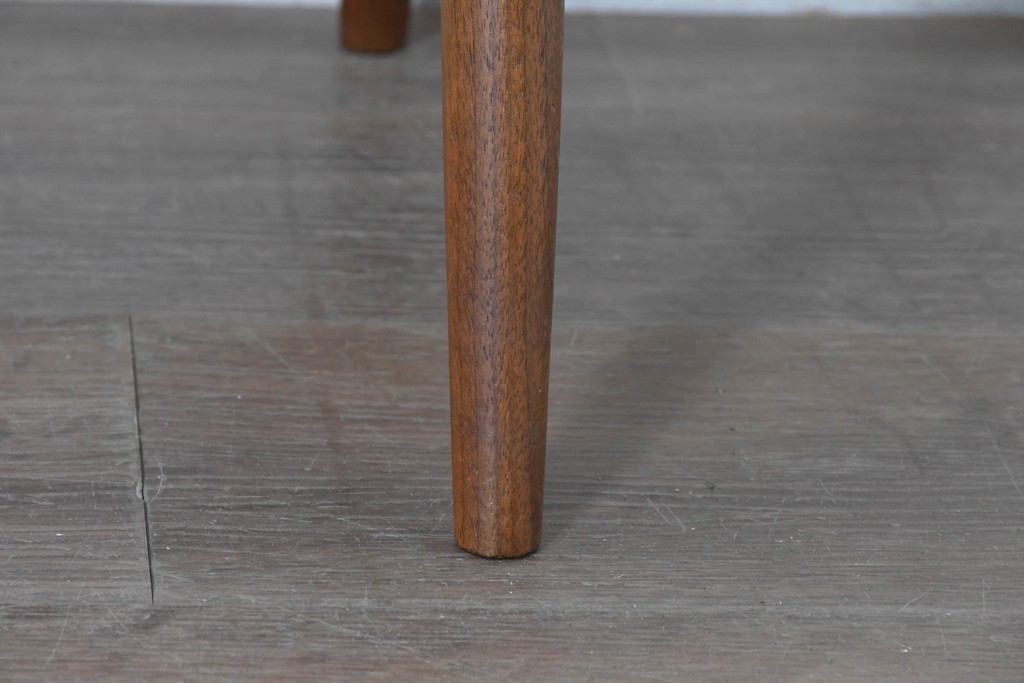中古　ジョージナカシマ(George Nakashima)　桜製作所　グラスシートチェア(GRASS SEATED CHAIR)　CN120　軽やかな佇まいが魅力のチェア　(R-091366)
