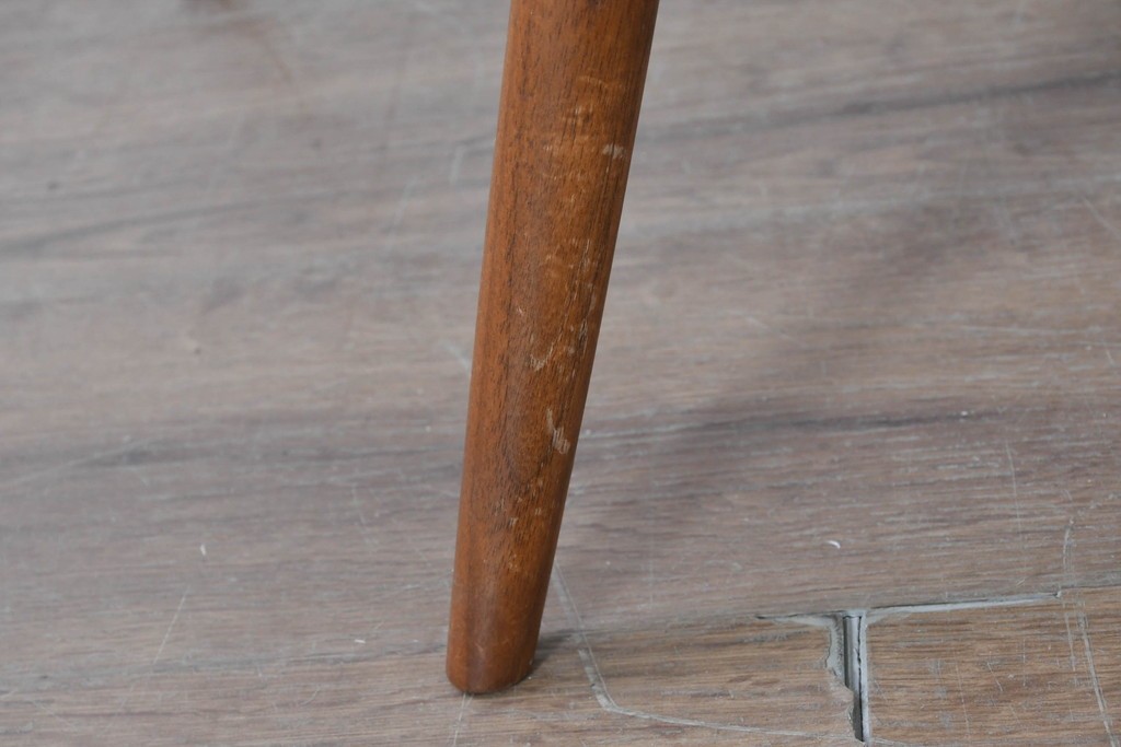 中古　ジョージナカシマ(George Nakashima)　桜製作所　グラスシートチェア(GRASS SEATED CHAIR)　CN120　軽やかな佇まいが魅力のチェア　(R-091366)