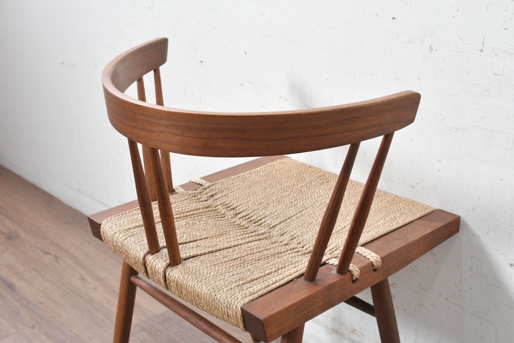 中古　ジョージナカシマ(George Nakashima)　桜製作所　グラスシートチェア(GRASS SEATED CHAIR)　CN120　軽やかな佇まいが魅力のチェア　(R-091366)