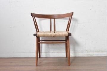 中古　ジョージナカシマ(George Nakashima)　桜製作所　グラスシートチェア(GRASS SEATED CHAIR)　CN120　軽やかな佇まいが魅力のチェア　(R-091367)