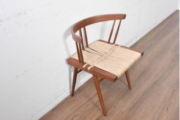 中古　ジョージナカシマ(George Nakashima)　桜製作所　グラスシートチェア(GRASS SEATED CHAIR)　CN120　軽やかな佇まいが魅力のチェア　(R-091367)
