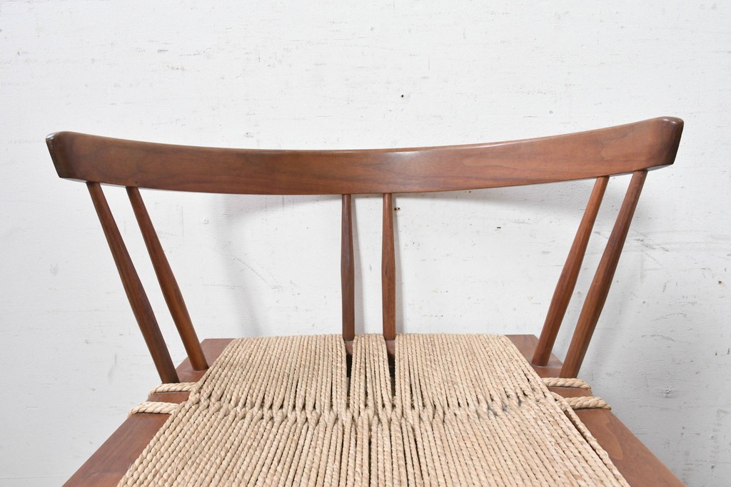 中古　ジョージナカシマ(George Nakashima)　桜製作所　グラスシートチェア(GRASS SEATED CHAIR)　CN120　軽やかな佇まいが魅力のチェア　(R-091367)