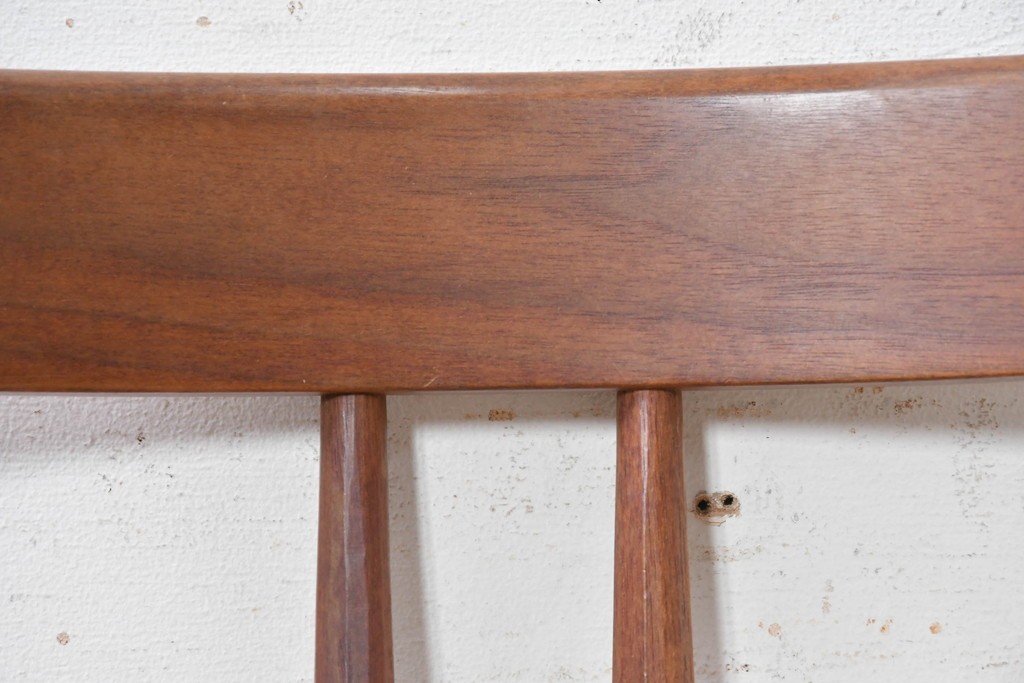 中古　ジョージナカシマ(George Nakashima)　桜製作所　グラスシートチェア(GRASS SEATED CHAIR)　CN120　軽やかな佇まいが魅力のチェア　(R-091367)
