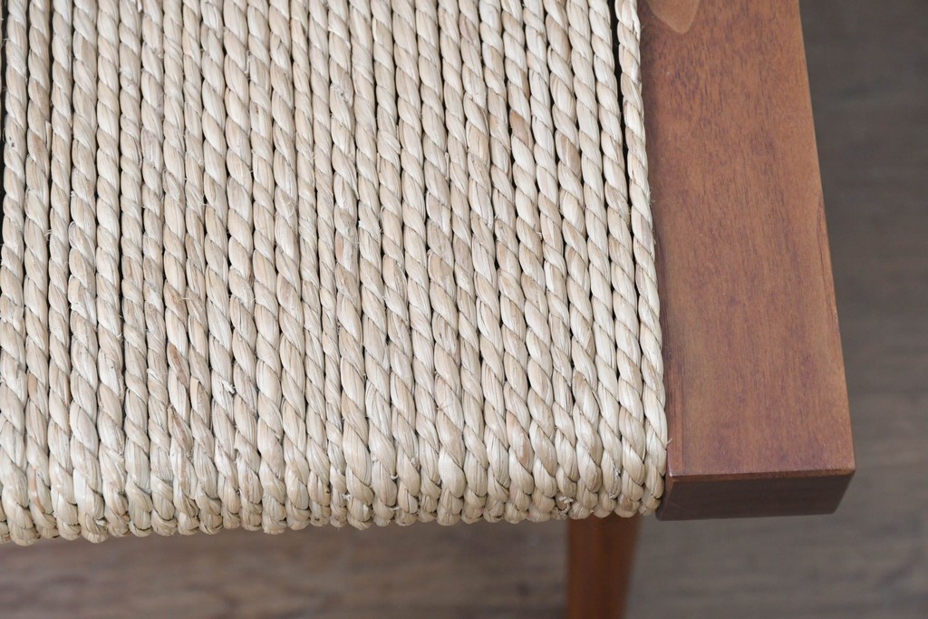 中古　ジョージナカシマ(George Nakashima)　桜製作所　グラスシートチェア(GRASS SEATED CHAIR)　CN120　軽やかな佇まいが魅力のチェア　(R-091367)