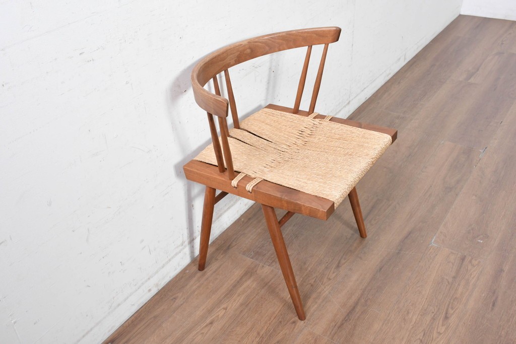中古　ジョージナカシマ(George Nakashima)　桜製作所　グラスシートチェア(GRASS SEATED CHAIR)　CN120　軽やかな佇まいが魅力のチェア　(R-091368)