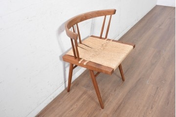 中古　ジョージナカシマ(George Nakashima)　桜製作所　グラスシートチェア(GRASS SEATED CHAIR)　CN120　軽やかな佇まいが魅力のチェア　(R-091368)