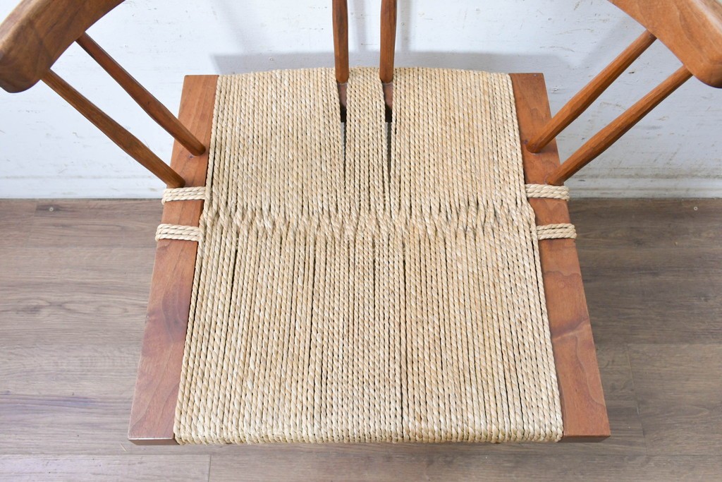 中古　ジョージナカシマ(George Nakashima)　桜製作所　グラスシートチェア(GRASS SEATED CHAIR)　CN120　軽やかな佇まいが魅力のチェア　(R-091368)