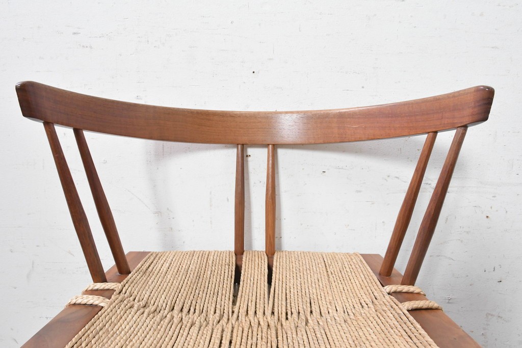 中古　ジョージナカシマ(George Nakashima)　桜製作所　グラスシートチェア(GRASS SEATED CHAIR)　CN120　軽やかな佇まいが魅力のチェア　(R-091369)
