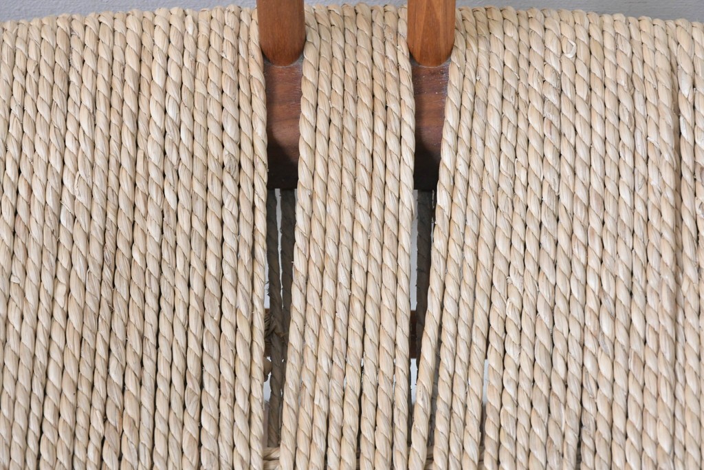 中古　ジョージナカシマ(George Nakashima)　桜製作所　グラスシートチェア(GRASS SEATED CHAIR)　CN120　軽やかな佇まいが魅力のチェア　(R-091369)