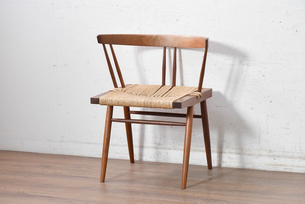 中古　ジョージナカシマ(George Nakashima)　桜製作所　グラスシートチェア(GRASS SEATED CHAIR)　CN120　軽やかな佇まいが魅力のチェア　(R-091370)