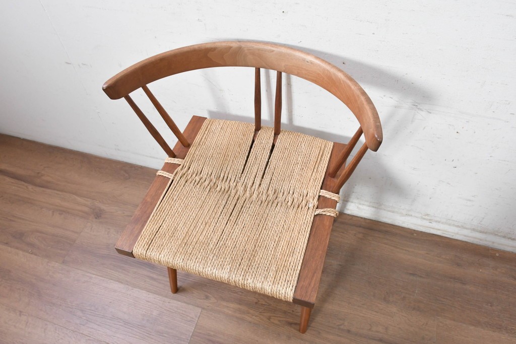 中古　ジョージナカシマ(George Nakashima)　桜製作所　グラスシートチェア(GRASS SEATED CHAIR)　CN120　軽やかな佇まいが魅力のチェア　(R-091370)