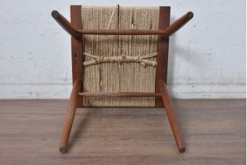 中古　ジョージナカシマ(George Nakashima)　桜製作所　グラスシートスツール(GRASS SEATED STOOL)　CN124　木部と編み座面が調和するスツール　(R-091372)
