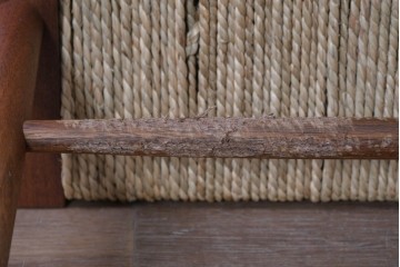 中古　ジョージナカシマ(George Nakashima)　桜製作所　グラスシートスツール(GRASS SEATED STOOL)　CN124　木部と編み座面が調和するスツール　(R-091372)