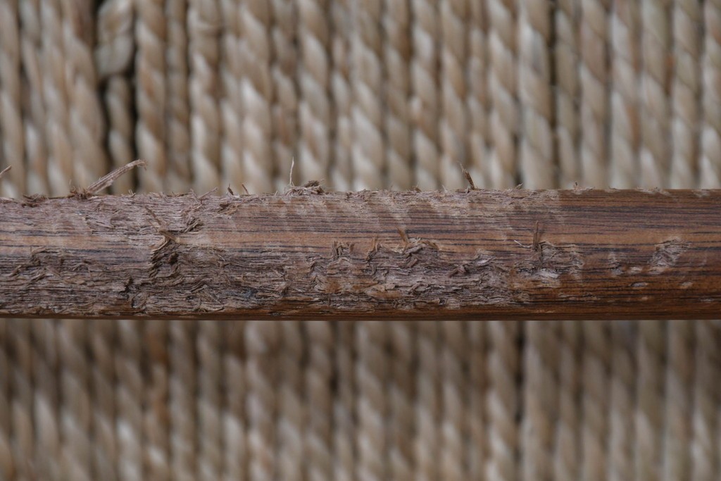 中古　ジョージナカシマ(George Nakashima)　桜製作所　グラスシートスツール(GRASS SEATED STOOL)　CN124　木部と編み座面が調和するスツール　(R-091372)