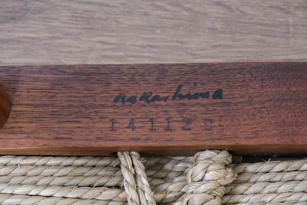 中古　ジョージナカシマ(George Nakashima)　桜製作所　グラスシートスツール(GRASS SEATED STOOL)　CN124　木部と編み座面が調和するスツール　(R-091372)