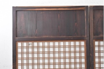 アンティーク建具　明治から大正期　幅広　豊かな木目と細かな格子が趣深い障子帯戸2枚セット　(R-091376)