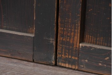 アンティーク建具　明治から大正期　幅広　豊かな木目と細かな格子が趣深い障子帯戸2枚セット　(R-091376)