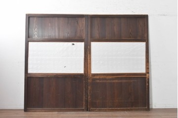 アンティーク建具　明治から大正期　幅広　豊かな木目と細かな格子が趣深い障子帯戸2枚セット　(R-091376)