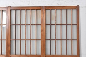 ヴィンテージ建具　昭和後期　幅狭　すりガラスがレトロな印象を添えるガラス戸4枚セット　(R-091378)