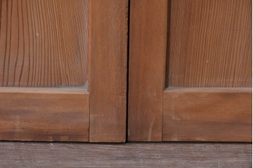 ヴィンテージ建具　昭和後期　幅狭　すりガラスがレトロな印象を添えるガラス戸4枚セット　(R-091378)