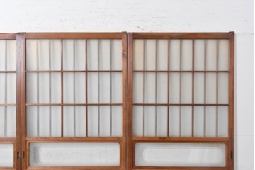 ヴィンテージ建具　昭和中期　格子意匠が和の趣を添えるガラス戸4枚セット　(R-091379)