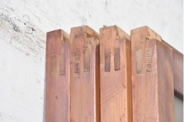 ヴィンテージ建具　昭和中期　格子意匠が和の趣を添えるガラス戸4枚セット　(R-091379)