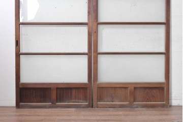 ヴィンテージ建具　昭和中期　横桟のすっきりとしたガラス戸2枚セット　(R-091380)