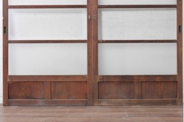 ヴィンテージ建具　昭和中期　横桟のすっきりとしたガラス戸2枚セット　(R-091380)