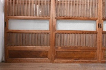 アンティーク建具　昭和中期　裏ガラス　細やかな縦格子が連なる格子戸4枚セット　(R-091382)