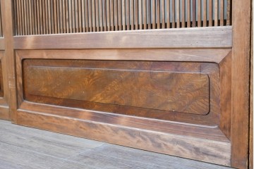 アンティーク建具　昭和中期　裏ガラス　細やかな縦格子が連なる格子戸4枚セット　(R-091382)