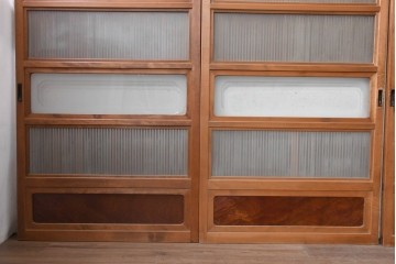 アンティーク建具　昭和中期　裏ガラス　細やかな縦格子が連なる格子戸4枚セット　(R-091382)