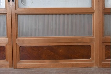 アンティーク建具　昭和中期　裏ガラス　細やかな縦格子が連なる格子戸4枚セット　(R-091382)
