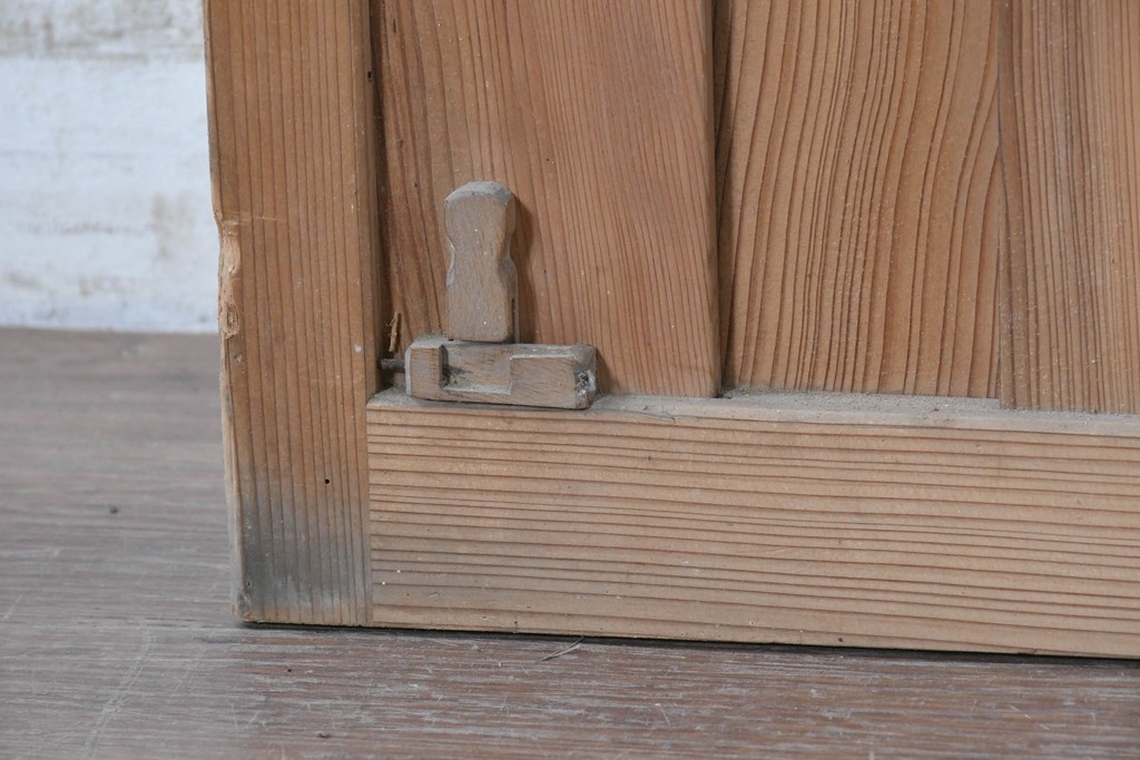 アンティーク建具　昭和中期　木味が魅力の素朴な無双戸1枚　(R-091384)