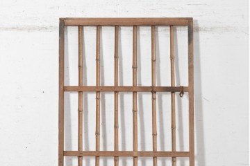ヴィンテージ建具　昭和中期　一本一本異なる竹の表情を楽しめる味わい深い格子戸1枚　(R-091386)