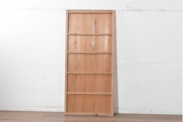 ヴィンテージ建具　昭和中期　素朴な木味と一面に広がる木目を楽しめるシンプルな扉1枚　(R-091387)