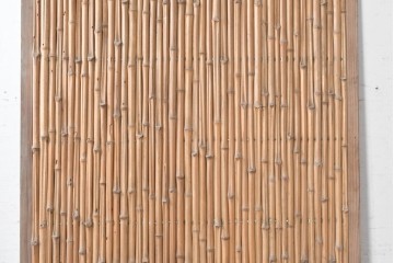 ヴィンテージ建具　昭和中期　細竹の節と自然木の横桟が織りなす味わい深い竹垣1枚　(R-091388)