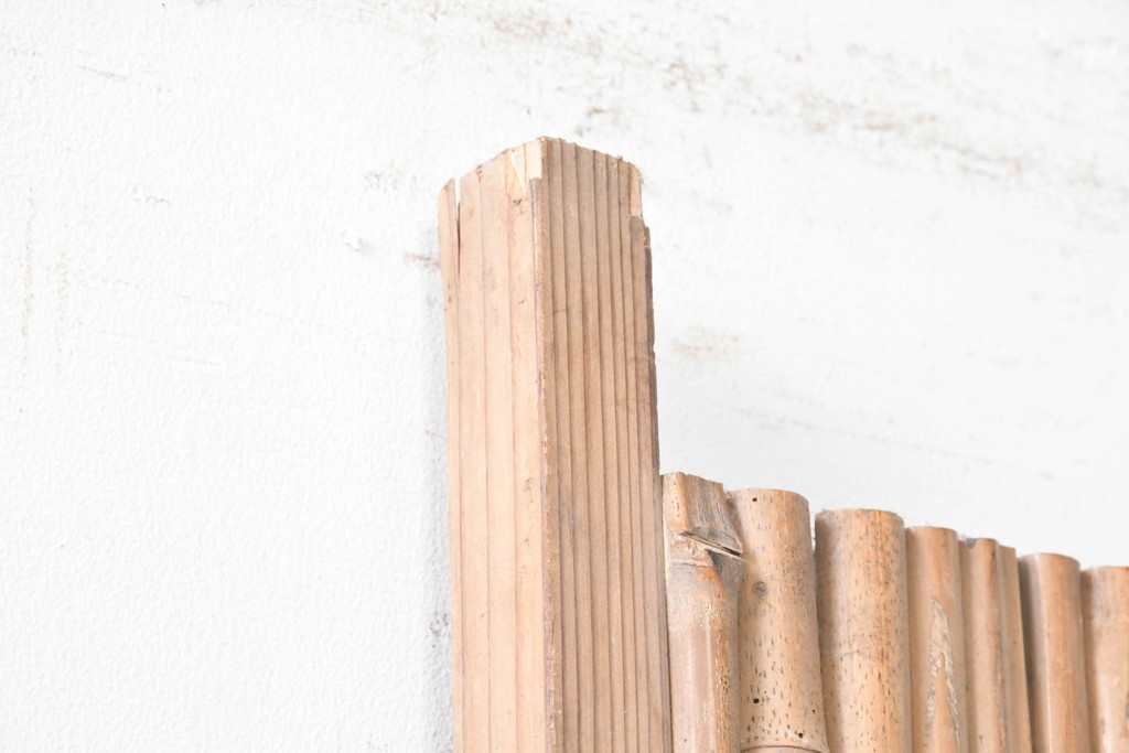 ヴィンテージ建具　昭和中期　幅狭(約67cm)　細竹の自然な表情が味わい深い竹戸1枚　(R-091389)