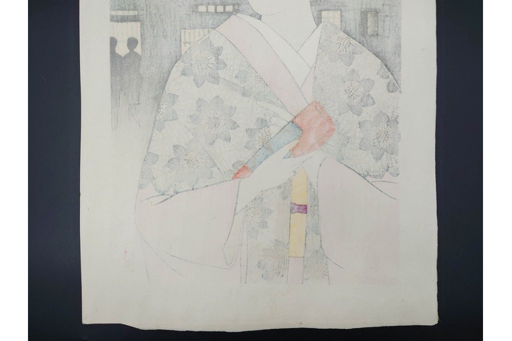 真作　昭和37年9月作　神保朋世　「宵の灯」　宵の街を歩く女性を描いた木版画　(R-091395)