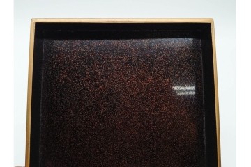 明治から大正期　時代物漆器　鶴・松竹梅蒔絵　螺鈿のきらめきが美しい総梨地の御色紙箱　外箱付き　(R-091409)