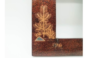明治から大正期　時代物漆器　鶴・松竹梅蒔絵　螺鈿のきらめきが美しい総梨地の御硯箱　硯・水滴(龍雲吉田造)・外箱付き　(R-091410)