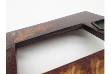 明治から大正期　時代物漆器　鶴・松竹梅蒔絵　螺鈿のきらめきが美しい総梨地の御硯箱　硯・水滴(龍雲吉田造)・外箱付き　(R-091410)