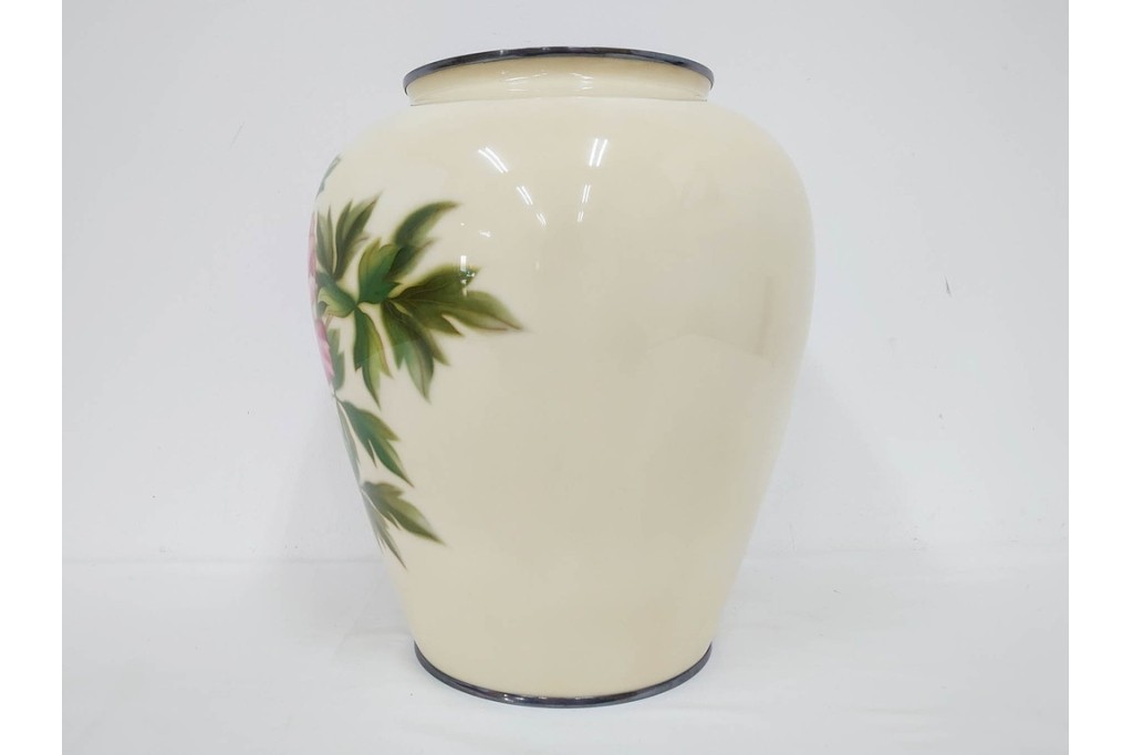 安藤七宝　高さ約37cm　牡丹が描かれた純銀縁の花瓶　(R-091427)