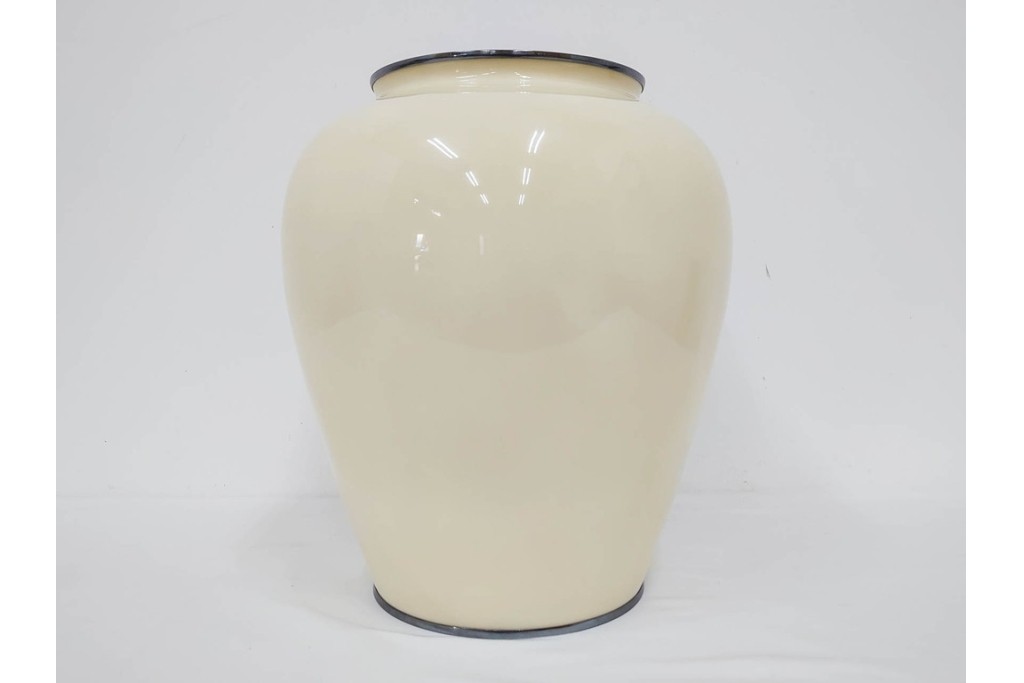 安藤七宝　高さ約37cm　牡丹が描かれた純銀縁の花瓶　(R-091427)