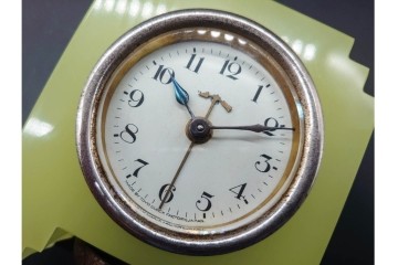 東洋時計・精工舎　ウランガラスが目を引くゼンマイ式置時計3点セット　(R-091439)