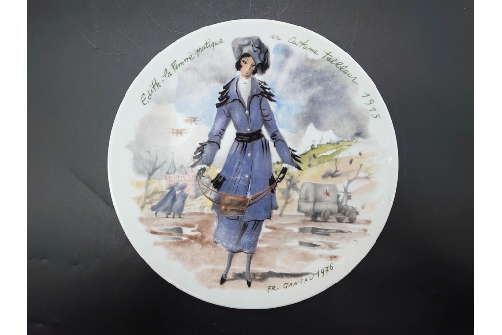 フランス　LIMOGES(リモージュ)　アンリ・ダルソー社　色鮮やかな女性の装いを描いたプレート6枚セット　(R-091441)