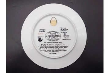 フランス　LIMOGES(リモージュ)　アンリ・ダルソー社　色鮮やかな女性の装いを描いたプレート6枚セット　(R-091441)