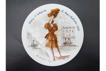 フランス　LIMOGES(リモージュ)　アンリ・ダルソー社　色鮮やかな女性の装いを描いたプレート6枚セット　(R-091441)