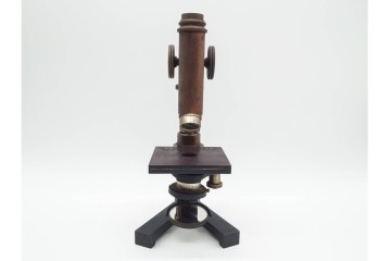 ドイツ　Ernst Leitz Wetzlar(エルンスト・ライツ)　No.112638　レンズ付き顕微鏡　外箱付き　(R-091446)